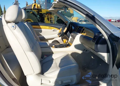 2002 Lexus Sc 430 z USA, uszkodzony, nr VIN JTHFN48Y420014627